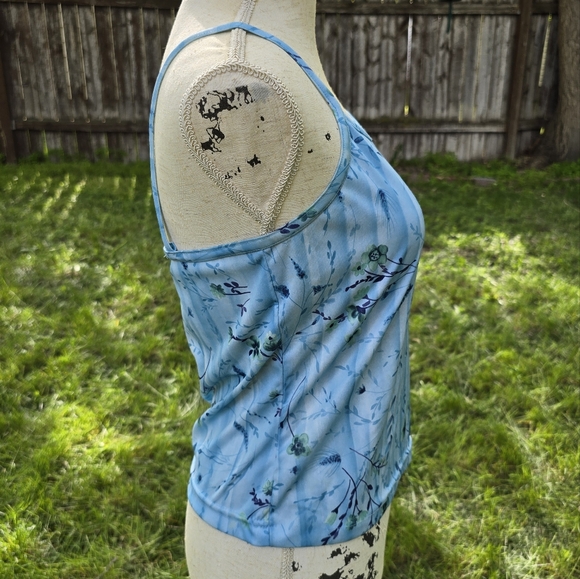 👕 Pelican Cove Blue Floral Spaghetti Strap Top - Picture 3 of 7